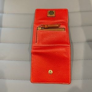 Dooney & Bourke wallet